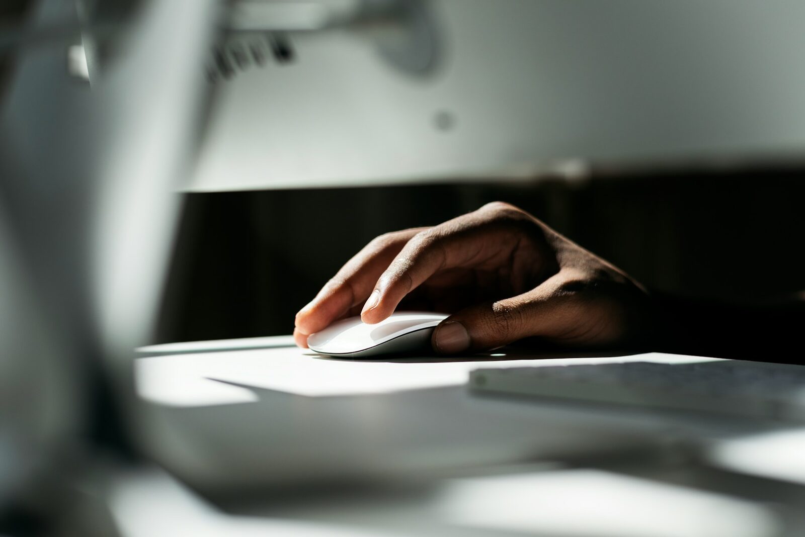 WordPress Website Hover Styles and User Interactions
